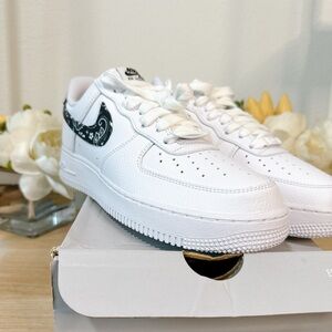 Nike Air Force 1 - Black Paisley